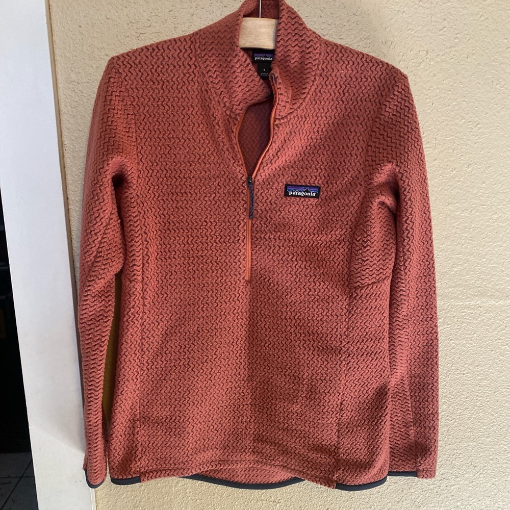 Patagonia r1 air zip neck